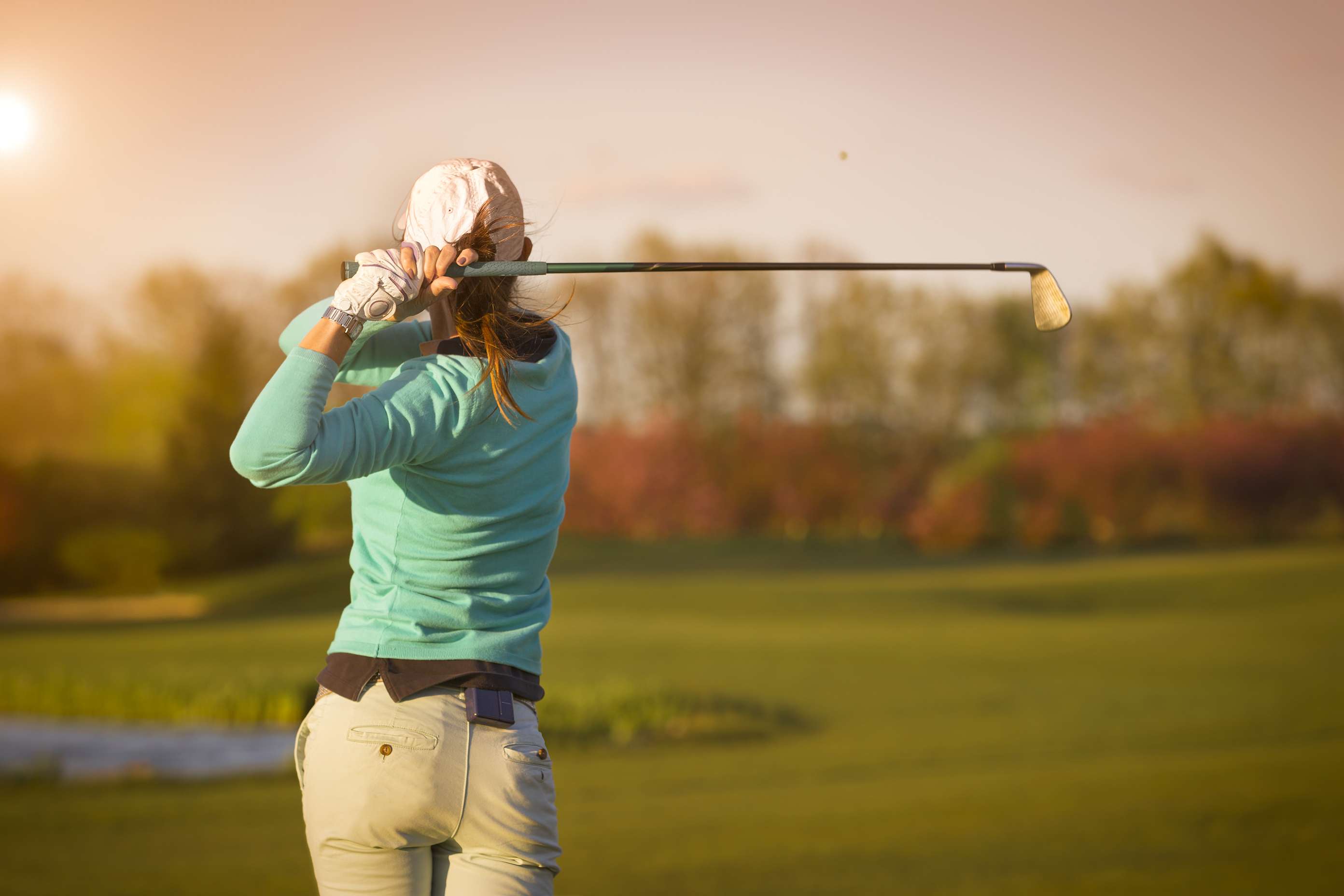 How To Fix The Most Common Mistake That Female Golfers Make 1 How To Fix The Most Common Mistake That Female Golfers Make 1