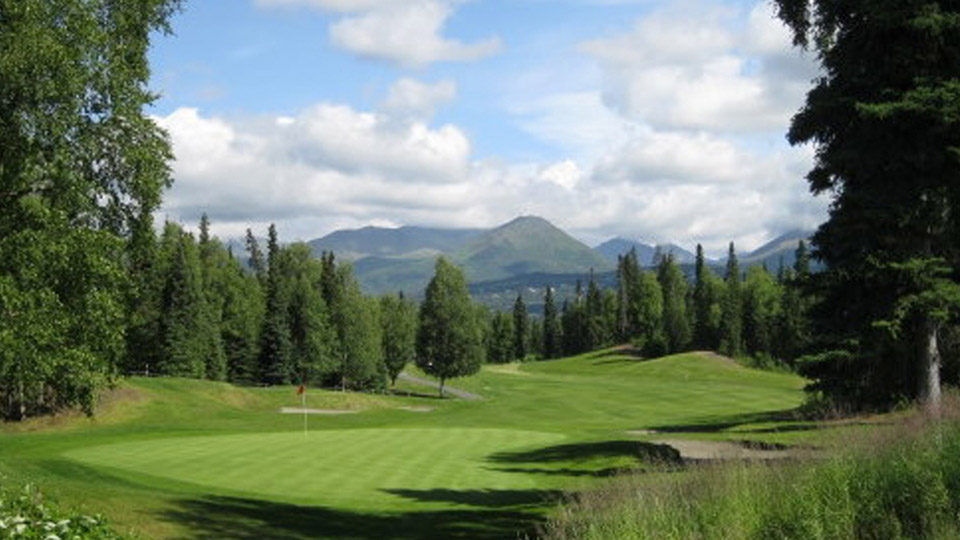 Top Golf Courses in Alaska to Play Golfsquatch