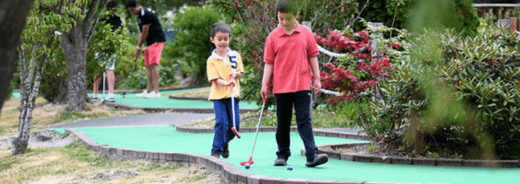 mini golf